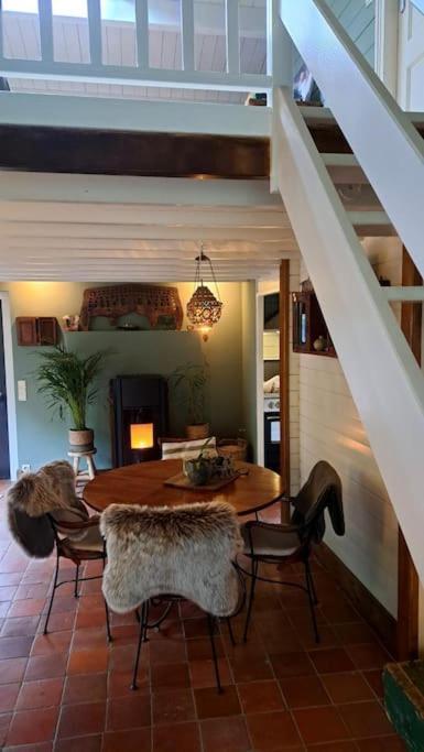 Comfortable Chalet In A Unique Location In Forest Essen Bagian luar foto