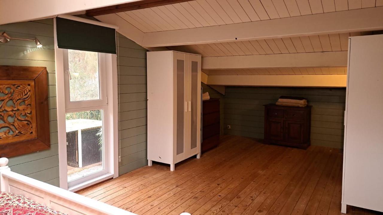 Comfortable Chalet In A Unique Location In Forest Essen Bagian luar foto